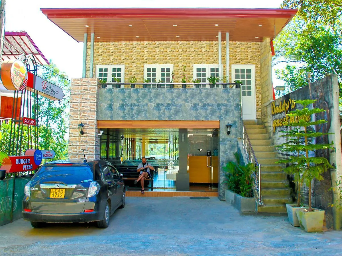 Daddy'S Guest Home Nallathanniya